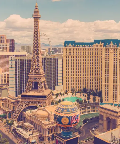 las-vegas-the-strip-eiffel.jpg (1)