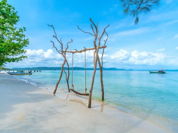 Phu Quoc Shutterstock 2477010241