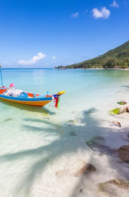 Strand på Koh Phangan i Thailand