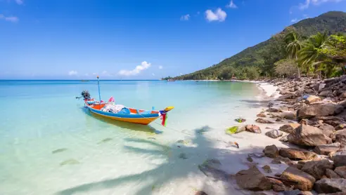Strand på Koh Phangan i Thailand