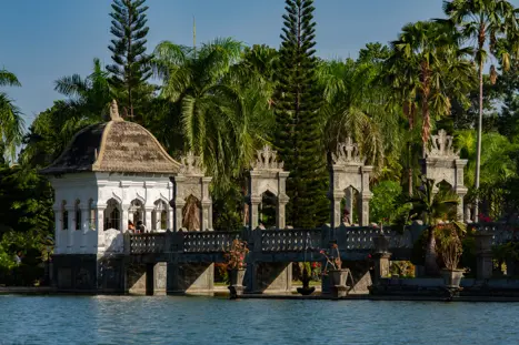 Taman Ujung Water Palace (2)