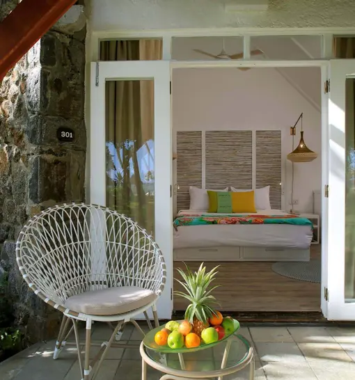 Deluxe Beach Family Pavilion 1