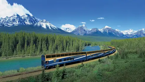 Canada Rocky Mountaineer Exterior