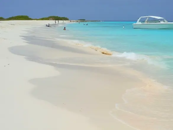 Klein Curacao Beach