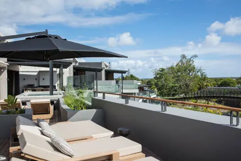 Lgb Lux Pool Penthouse 11