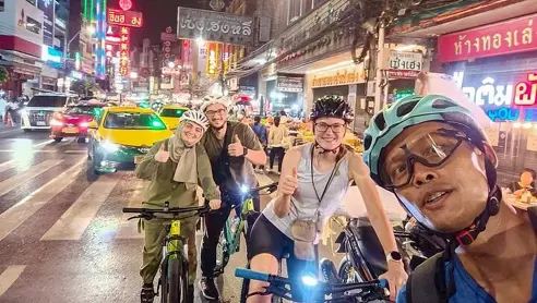 Aften cykeltur i Bangkok - oplevelser på cykel i Thailand