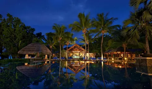 Hilton Labriz Night