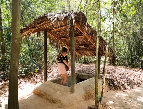 Cu Chi tunneler Vietnam
