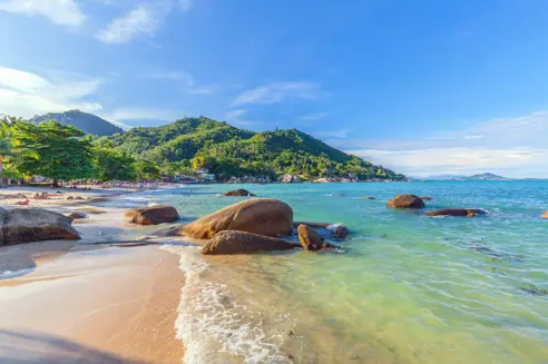 Strand på øen Koh Samui i Thailand