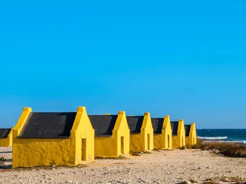 Bonaire, Huts
