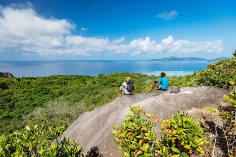 West Coast, La Digue