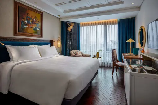 Grand Deluxe