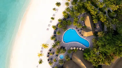 Kuredu O Pool Aerial 1600X900 (1)