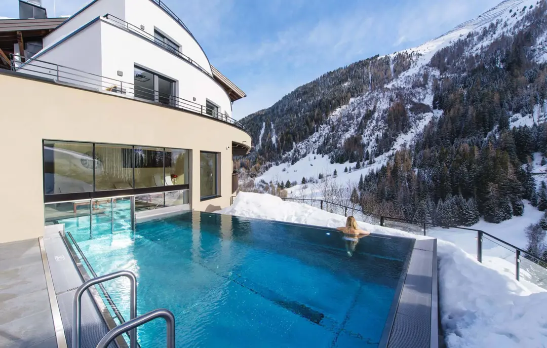 Grischuna Pool