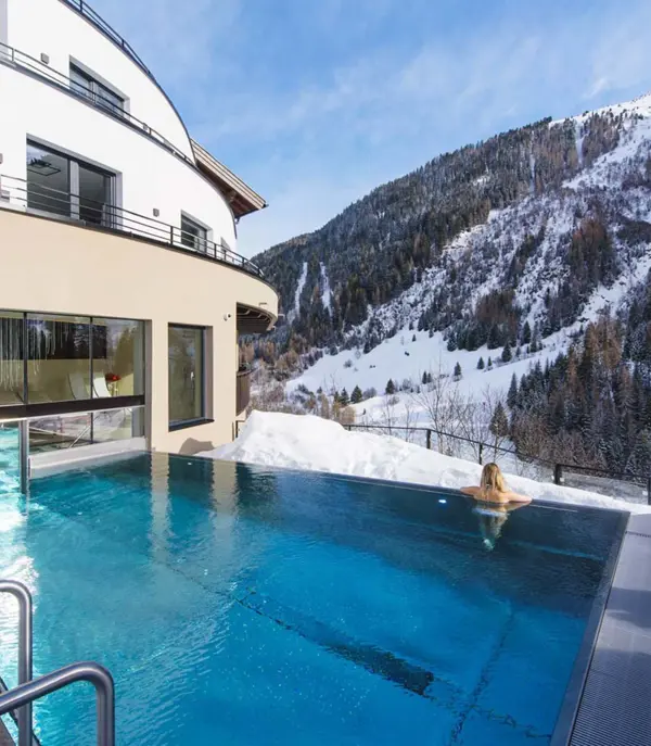 Grischuna Pool