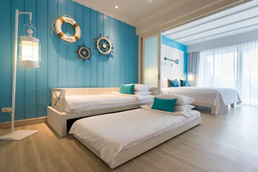 02L Family Room
