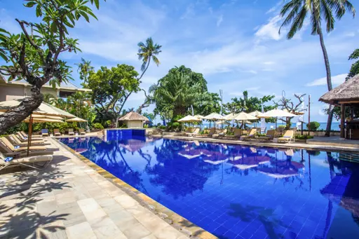0025 Main Pool