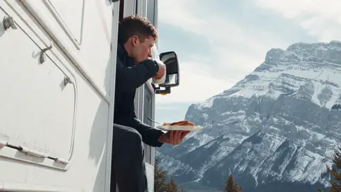 Maxi Motorhome MHA Winter Enjoying The Scenery