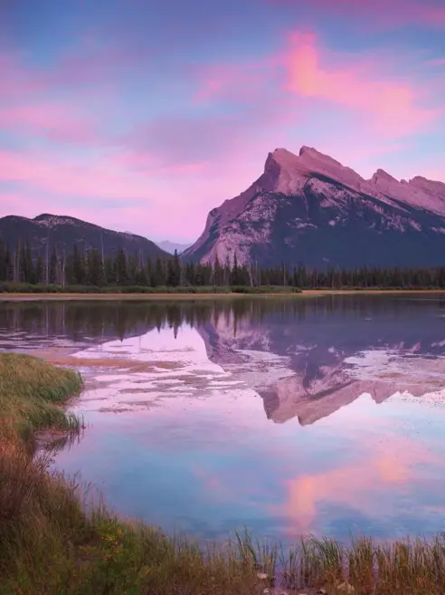 Inspiration Canada Banff Vermilion Lake Sundown