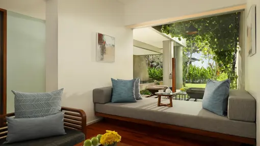 Heavenly Pool Suite