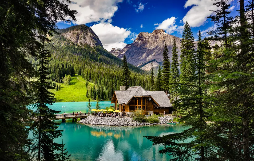 Canada British Columbia Emerald Lake Lodge (5)