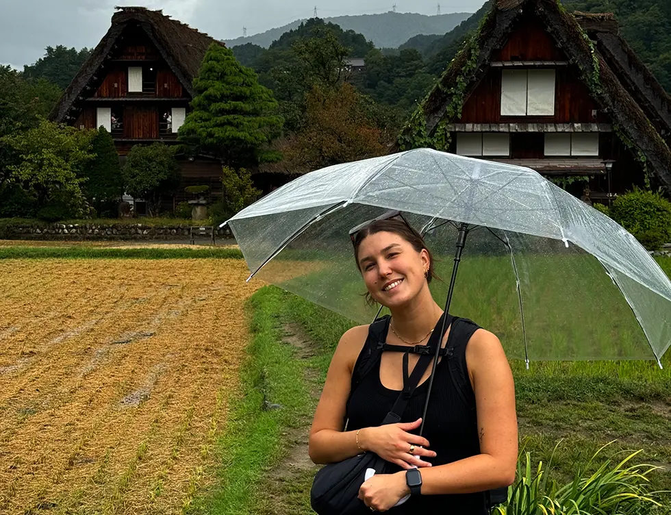 Emilie i Kanazawa i Japan