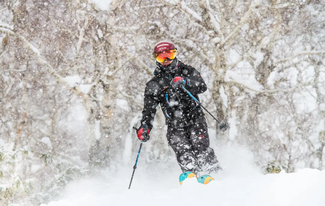 Powder ski på Hokkaido i Japan