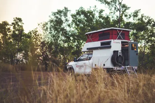 The Wanderer Outback-autocamper fra Redsands Campers i Australien