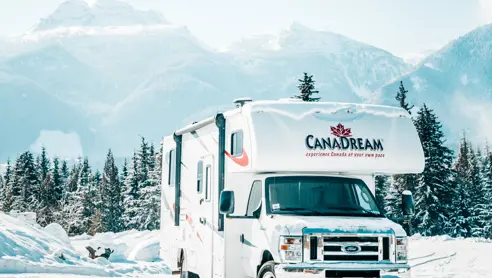 Maxi Motorhome MHA Exterior