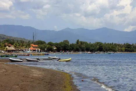 Lovina Beach (1)