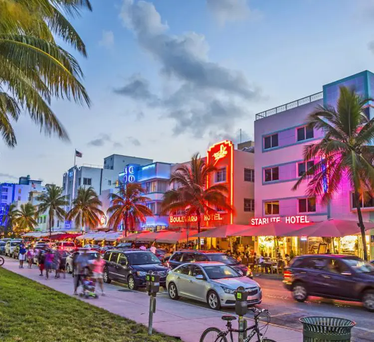 miami-ocean-drive.jpg