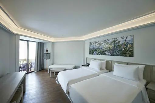 Superior Room4