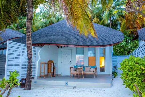 01 Cirm Beach Suite 01
