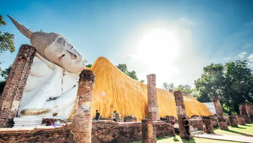 Oplev historiske Ayutthaya på rejsen i Thailand