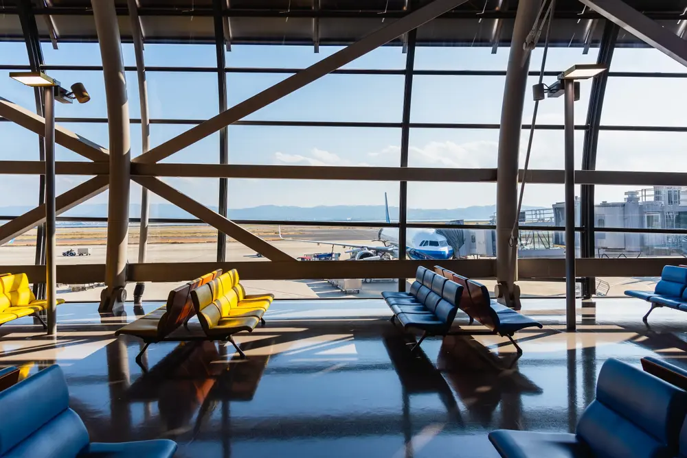 En lufthavnsterminal et sted i verden