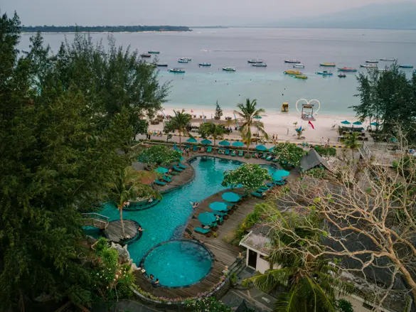 ISLAND POOL3