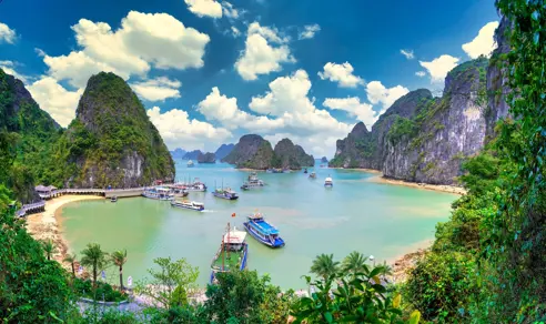 Halong Bay i Vietnam