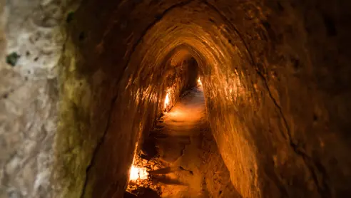 Cu Chi tunneler Vietnam