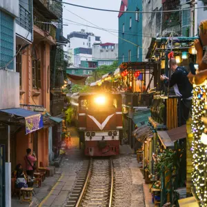 Hanoi Trainstreet