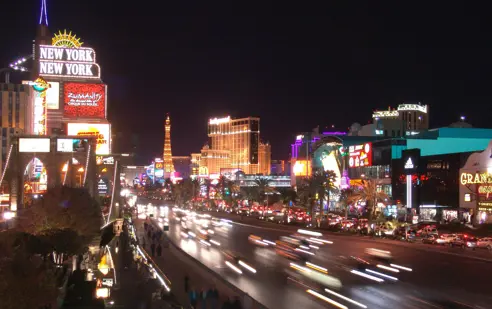 Hop-on hop-off busser i New York, Los Angeles, Las Vegas og San Francisco