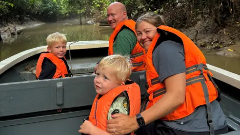 Familietur til Borneo