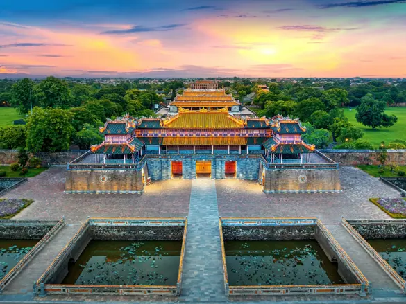 Meridian Gate i Hue i Vietnam