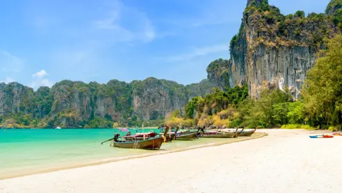 Strand i Krabi i Thailand