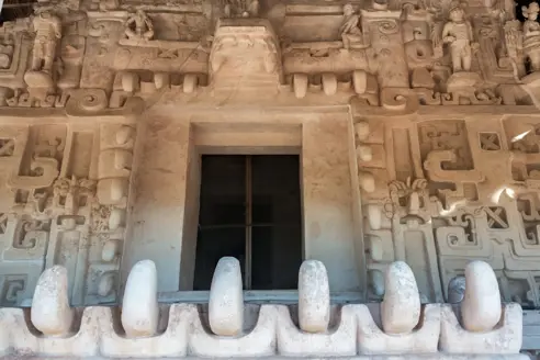 Zona Arqueológica De Ek Balam (2)