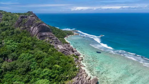 Granite Anse Pierrot, La Digue