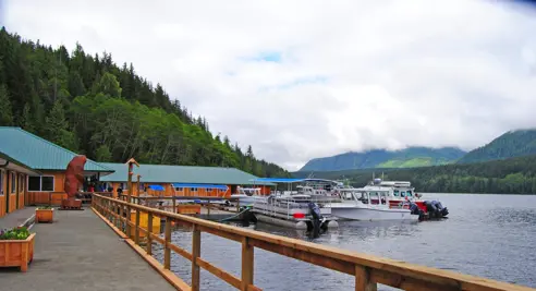 Knight Inlet Lodge i det vestlige Canada