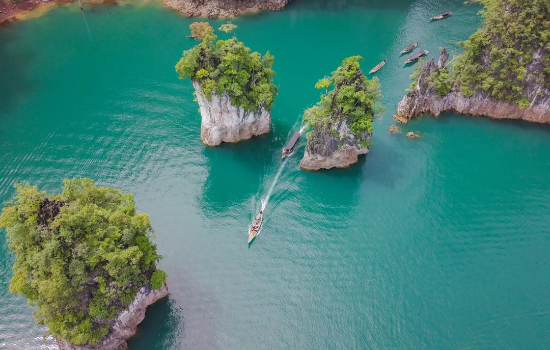 Ratchaprapa Dam, Khao Sok i Thailand