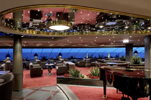 Yacht Club 1