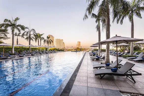 17325429669383 Poolbar3